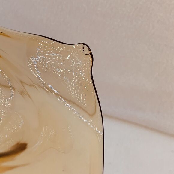 MCM Vtg Hand-Blown Amber Glass Yellow Vase Folded Open Top Pedestal Much Detail - Picture 16 of 16